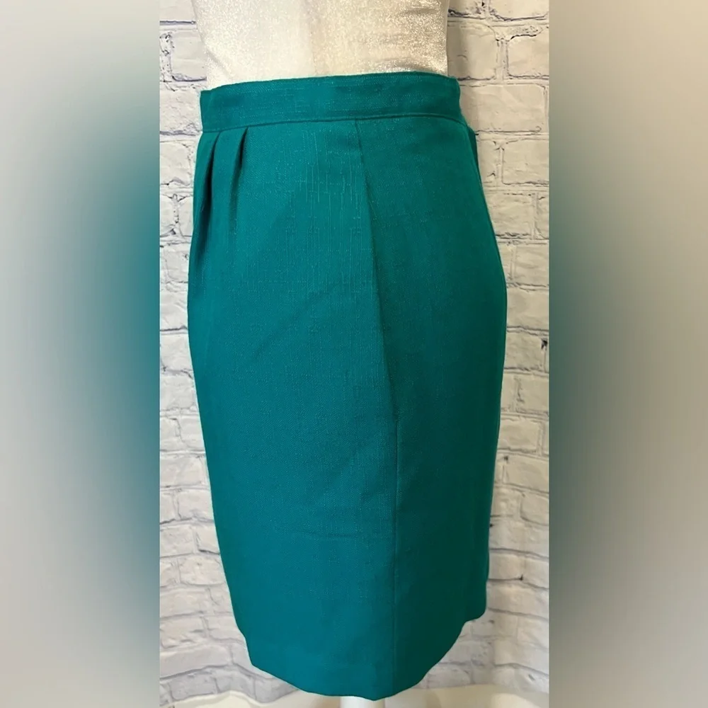 Vintage Sassoon Teal Skirt Suit With Gold Tone Buttons 2 Pcs Set Size 8 - Picture 8 of 13